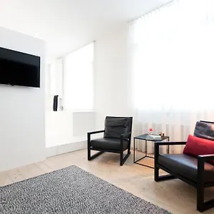 https://maison-nationale-city-flats-suites.hotelsghent.com