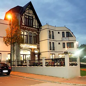 https://fly-inn-and-lounge.hotelsghent.com